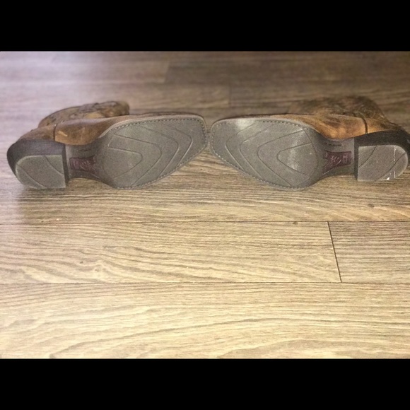 Men’s Ariat Legend Phoenix Western Boot - Picture 8 of 10